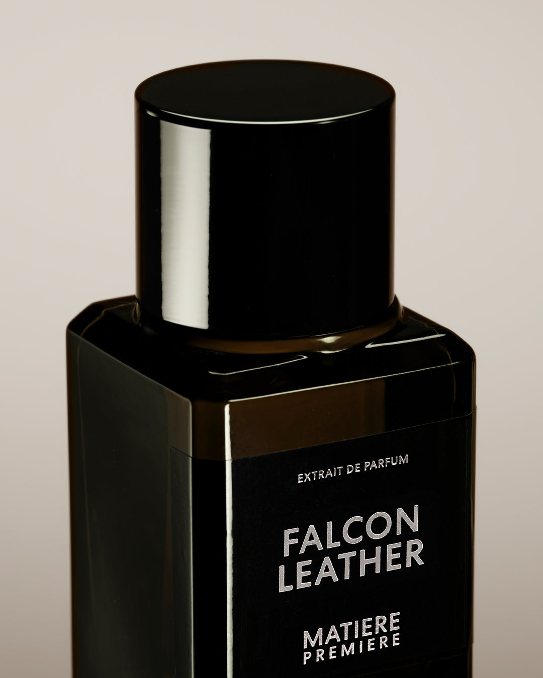 mati-re-premi-re-falcon-leather-parfum-cuir-bouleau-oud-assafi image 2