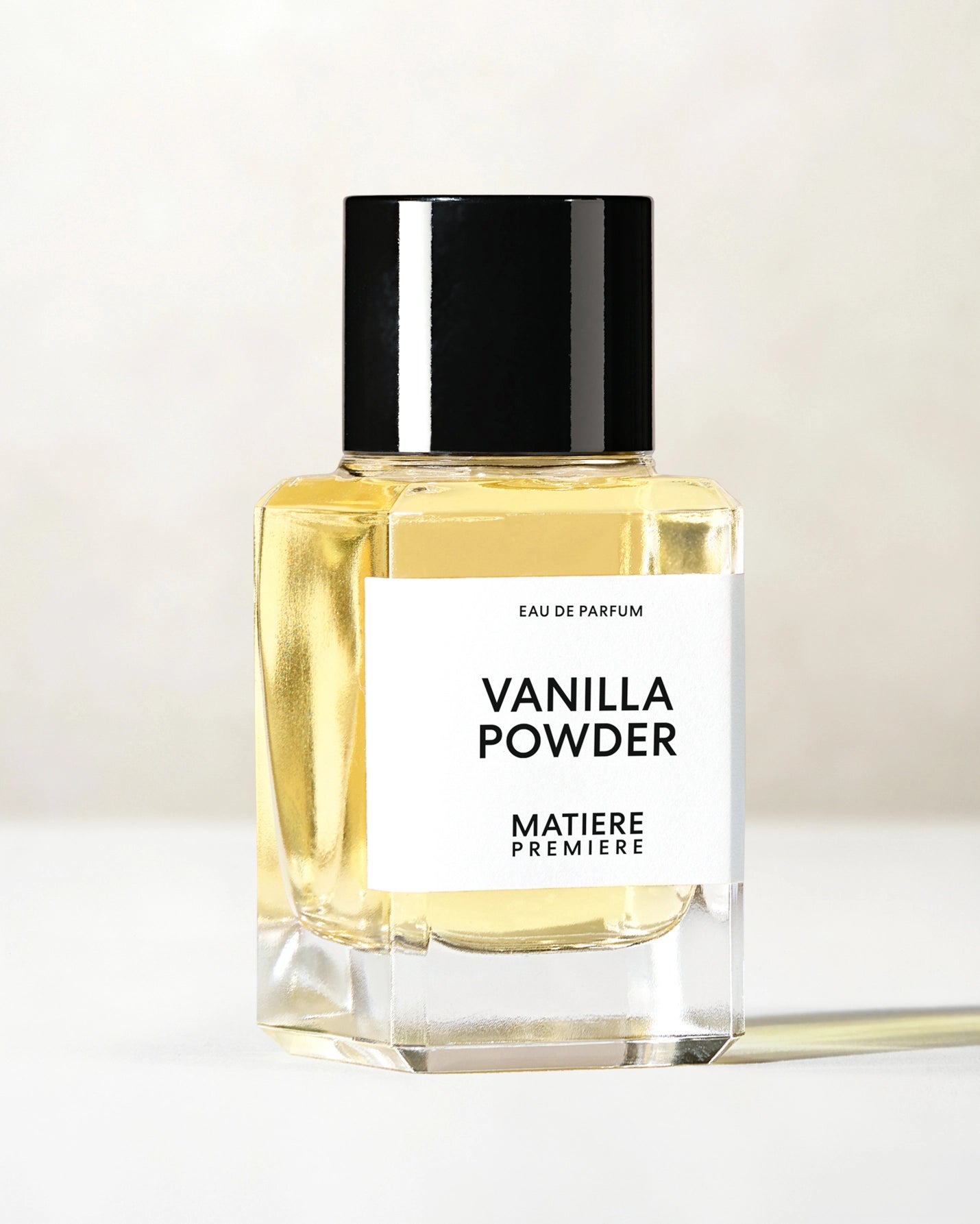 mati-re-premi-re-vanilla-powder-eau-de-parfum-petit-format image 2