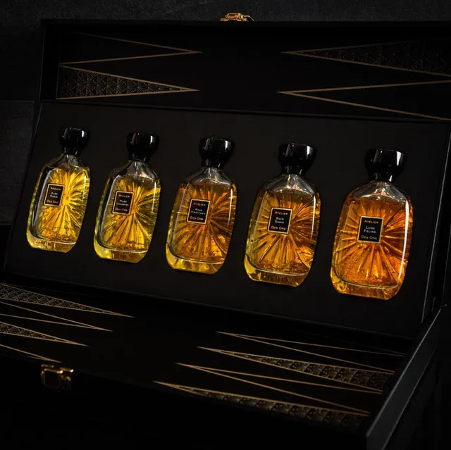 atelier-des-ors-backgammon-noir-coffret-5x100ml-jeu-backgammon image 1