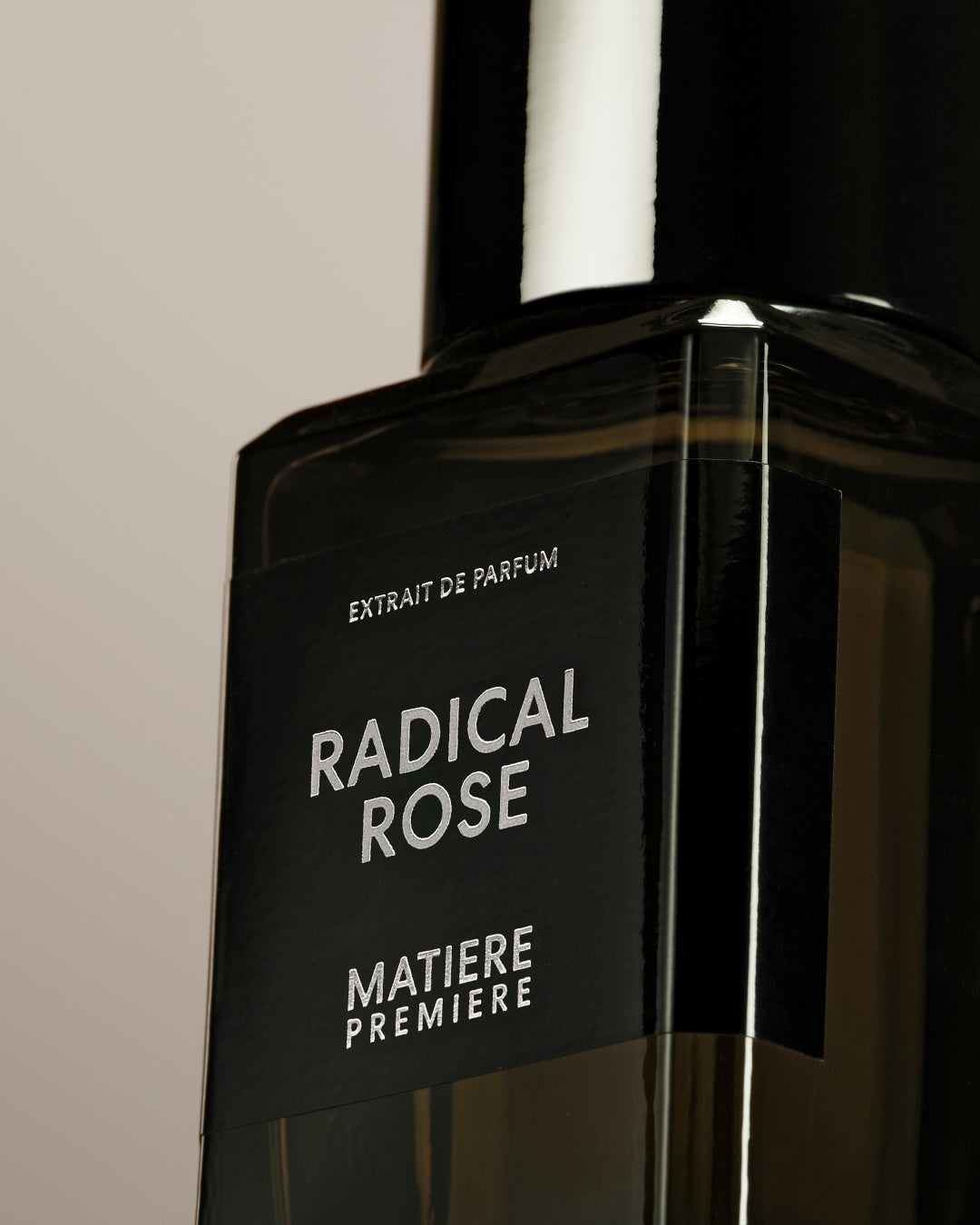 mati-re-premi-re-radical-rose-eau-de-parfum-rose-immortelle image 2