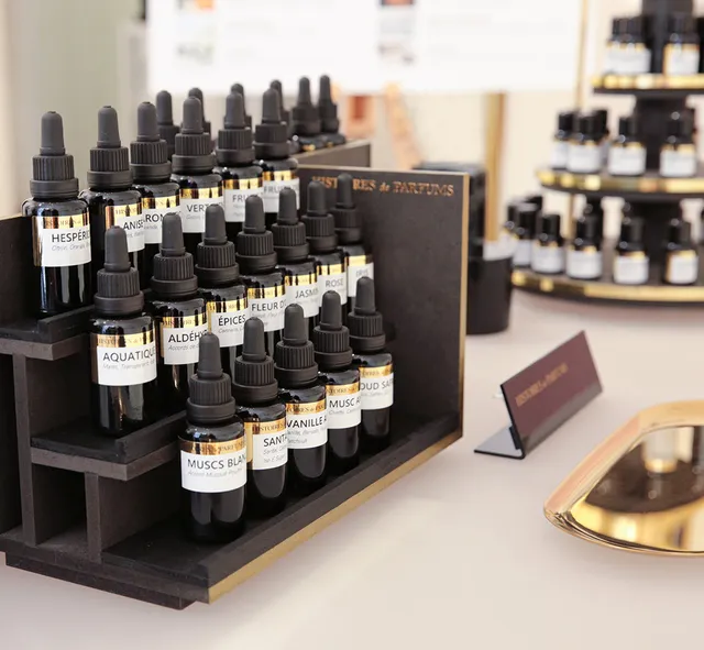 histoires-de-parfums-atelier-cr-ation-de-parfum-2h image 1